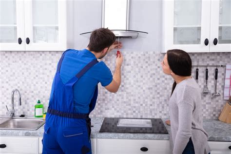 Kitchen appliance installer jobs - Techs in this field primarily install and service major kitchen and laundry appliances that enable people to store perishable food, cook meals, and wash clothes and dishes. On any given day, a technician may perform tasks like: Communicating with customers in person or by phone; Reading work orders, …